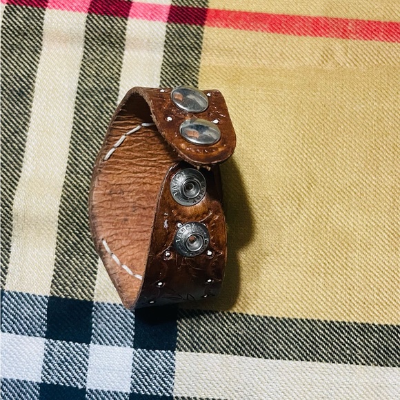 Leather bracelet with turquoise stone - Picture 3 of 3